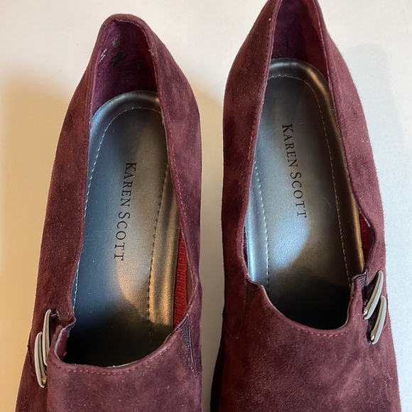 Karen Scott “wine” suede heel shoe 8M with box - Picture 5 of 8